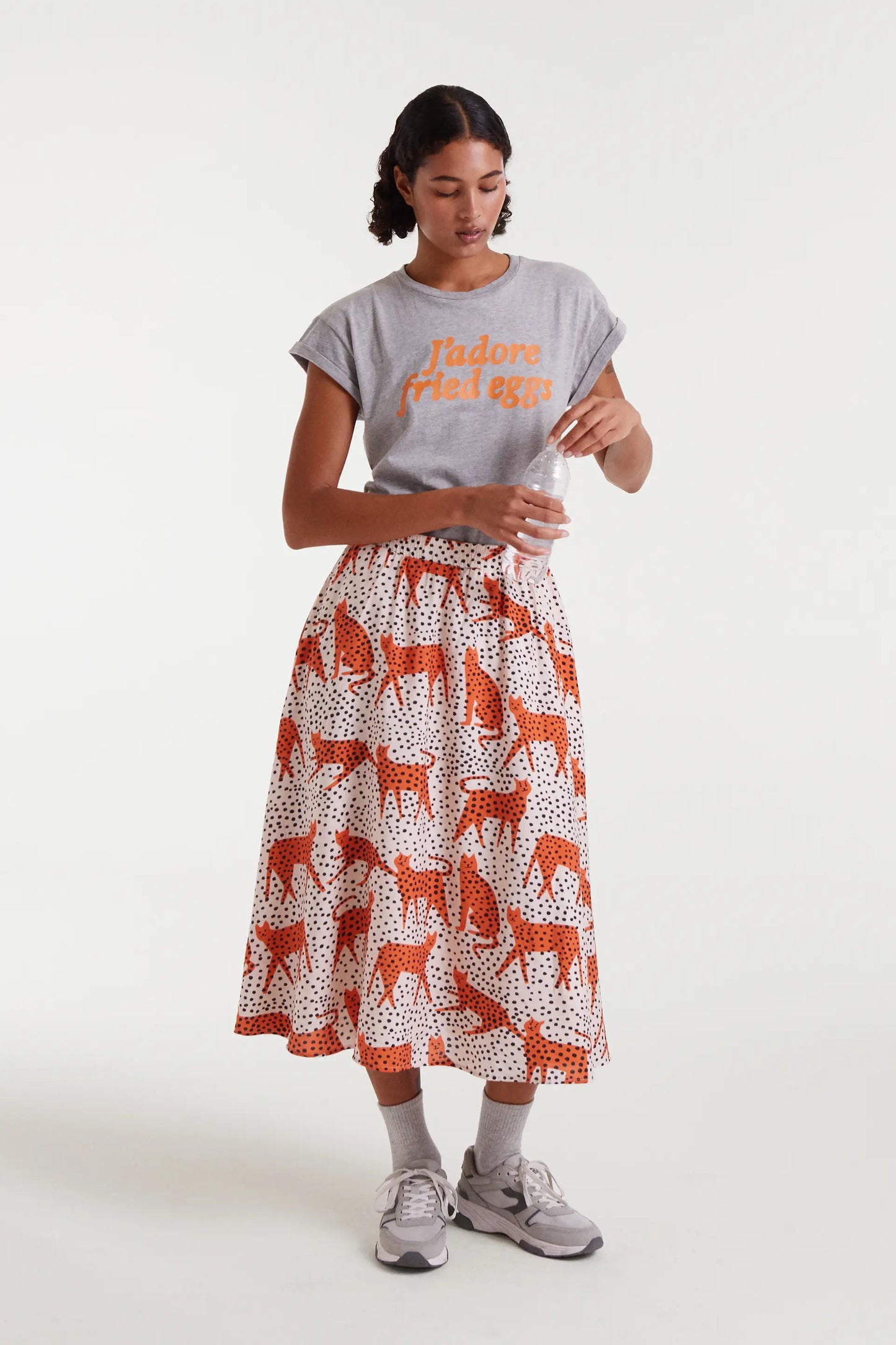100% cotton T-shirt with J'adore fried eggs print