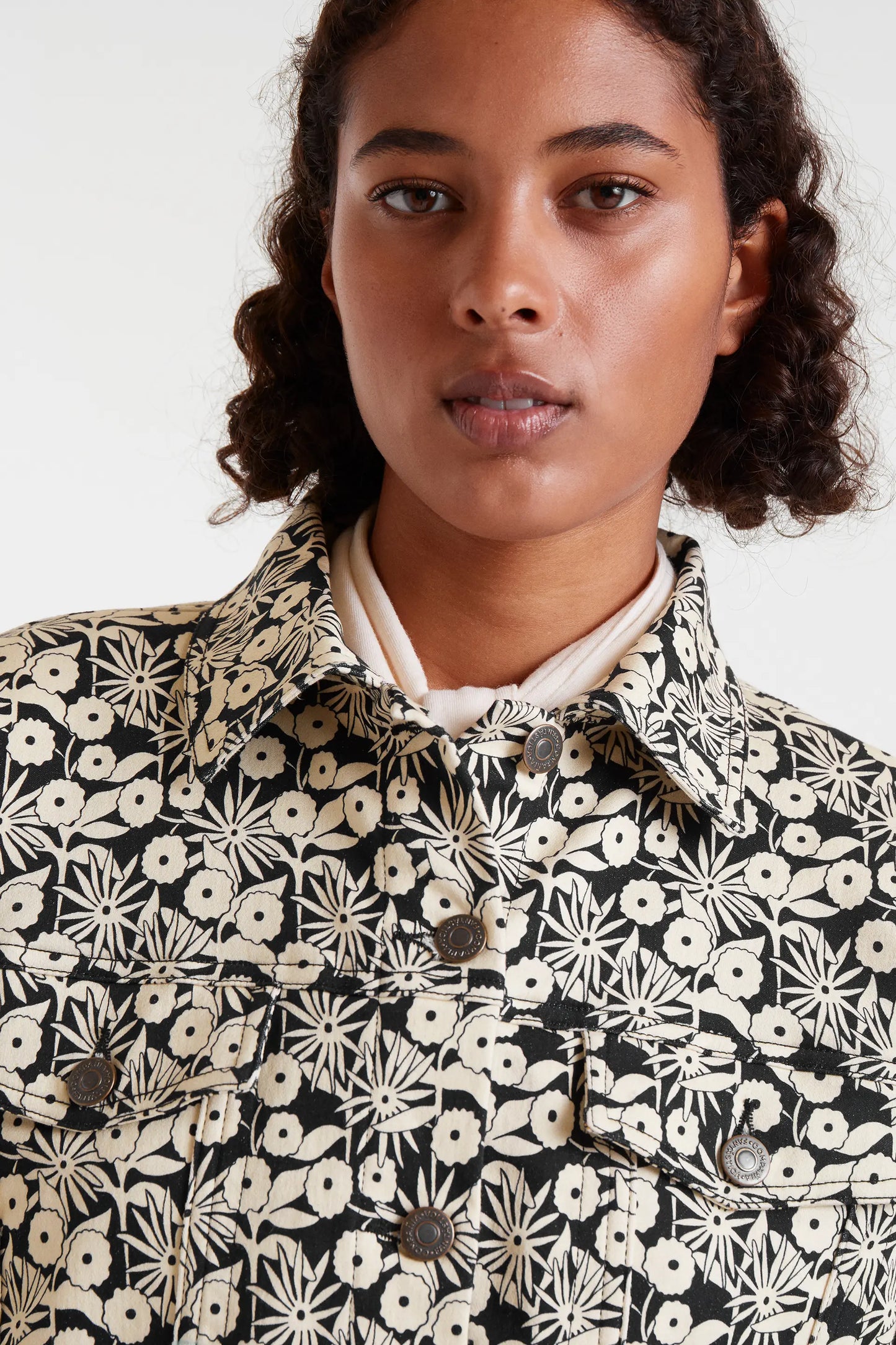 Chaqueta vaquero con estampado Tofu