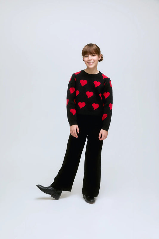 Jersey negro de niña con estampado de corazones rojos Heart Attack