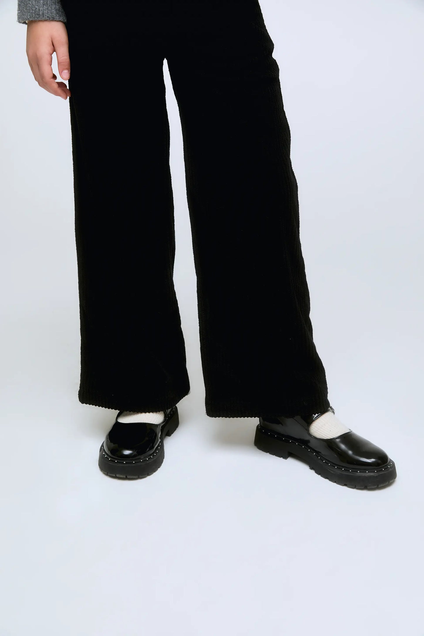 Wide-leg black corduroy pants for girls