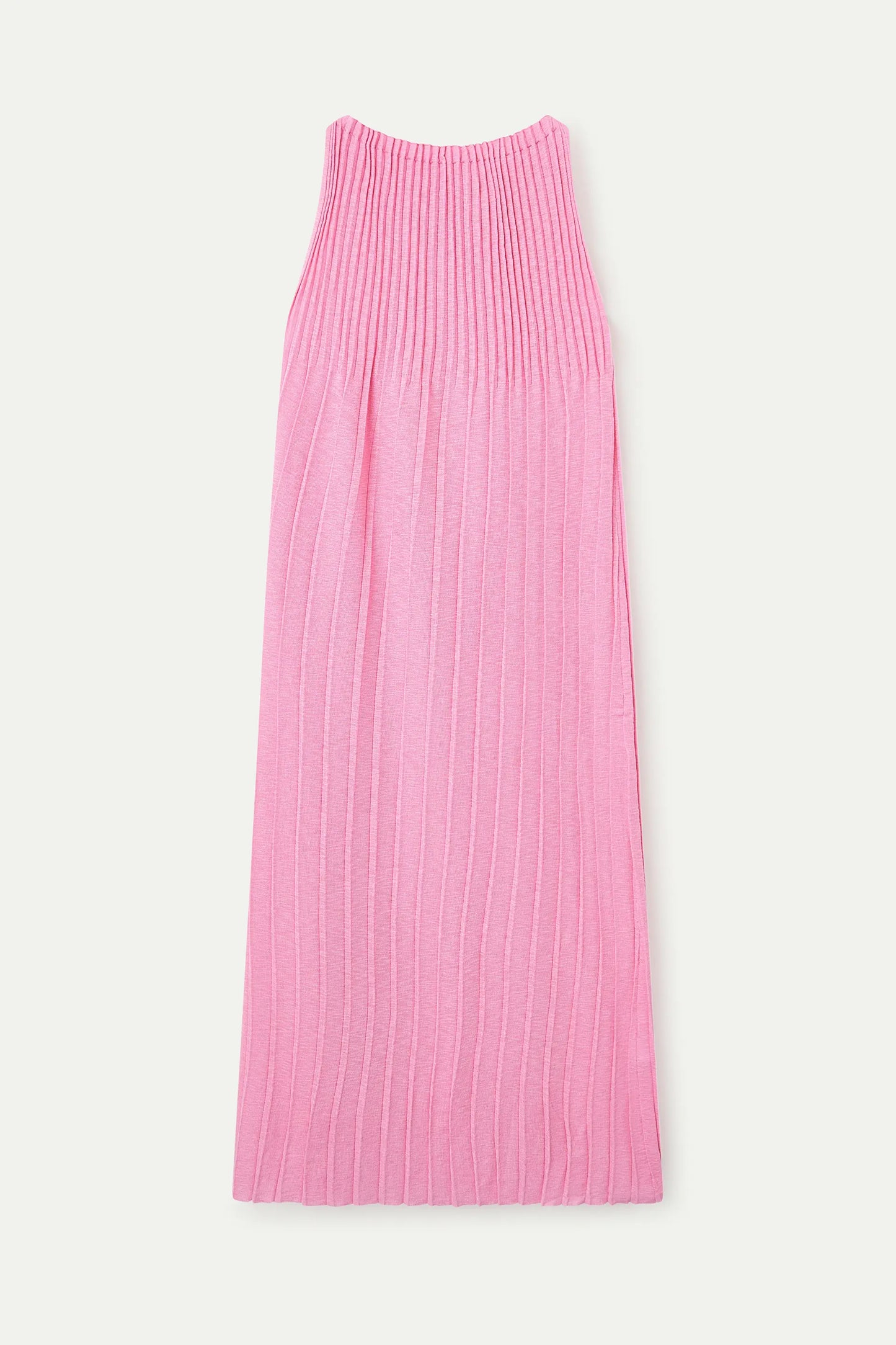 Long pleated pink dress