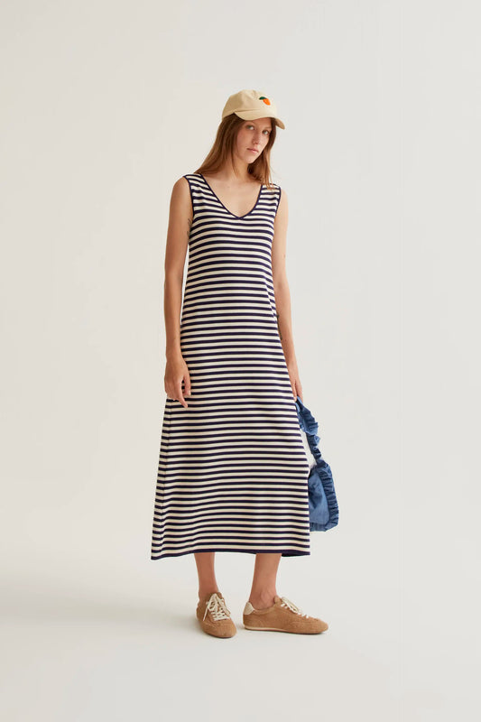 Long knit dress with white and navy striped print