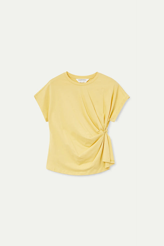 Camisa amarillo claro 100% algodón con detalle drapeado
