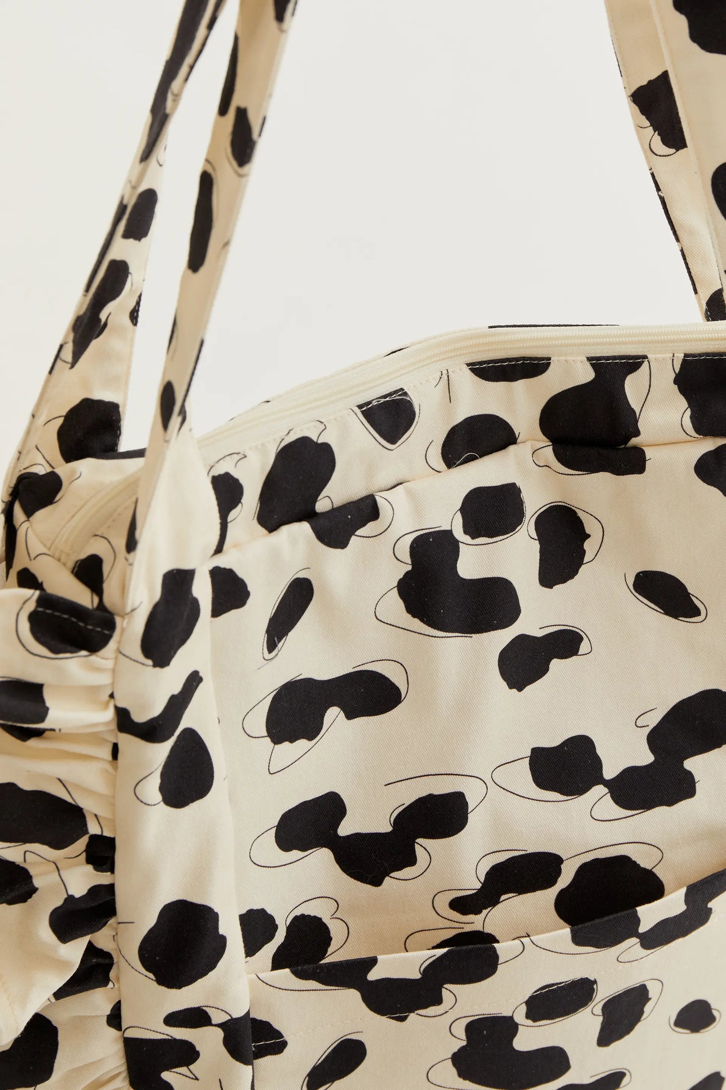 Borsa imbottita con stampa dalmata