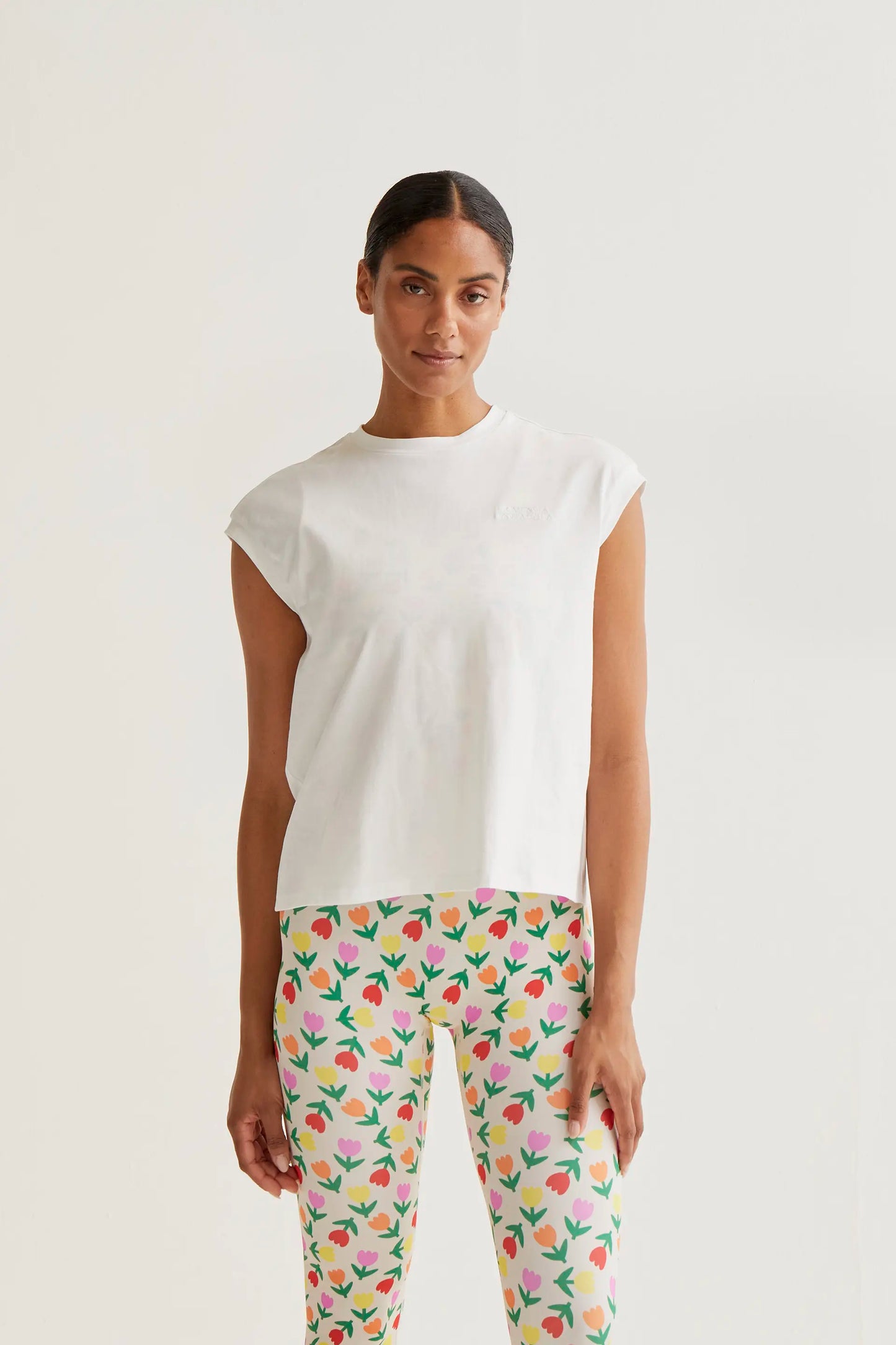 Camiseta 100% algodón blanco