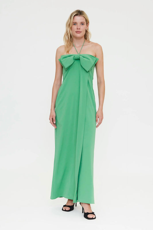 Vestido largo verde con detalle lazado