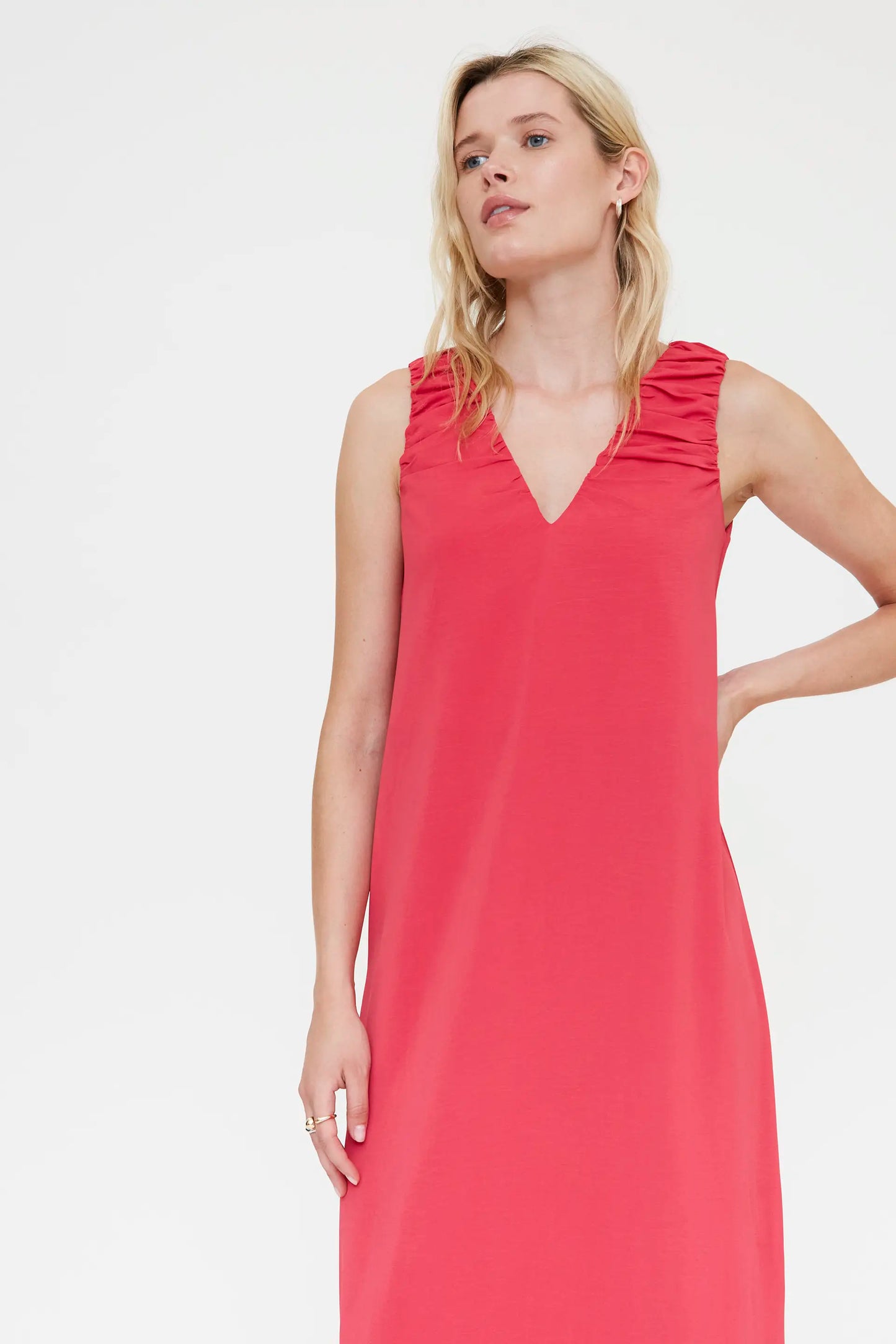 Abito lungo fucsia con scollo a V