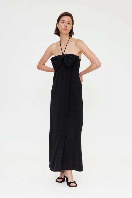 Abito lungo nero con dettaglio cravatta