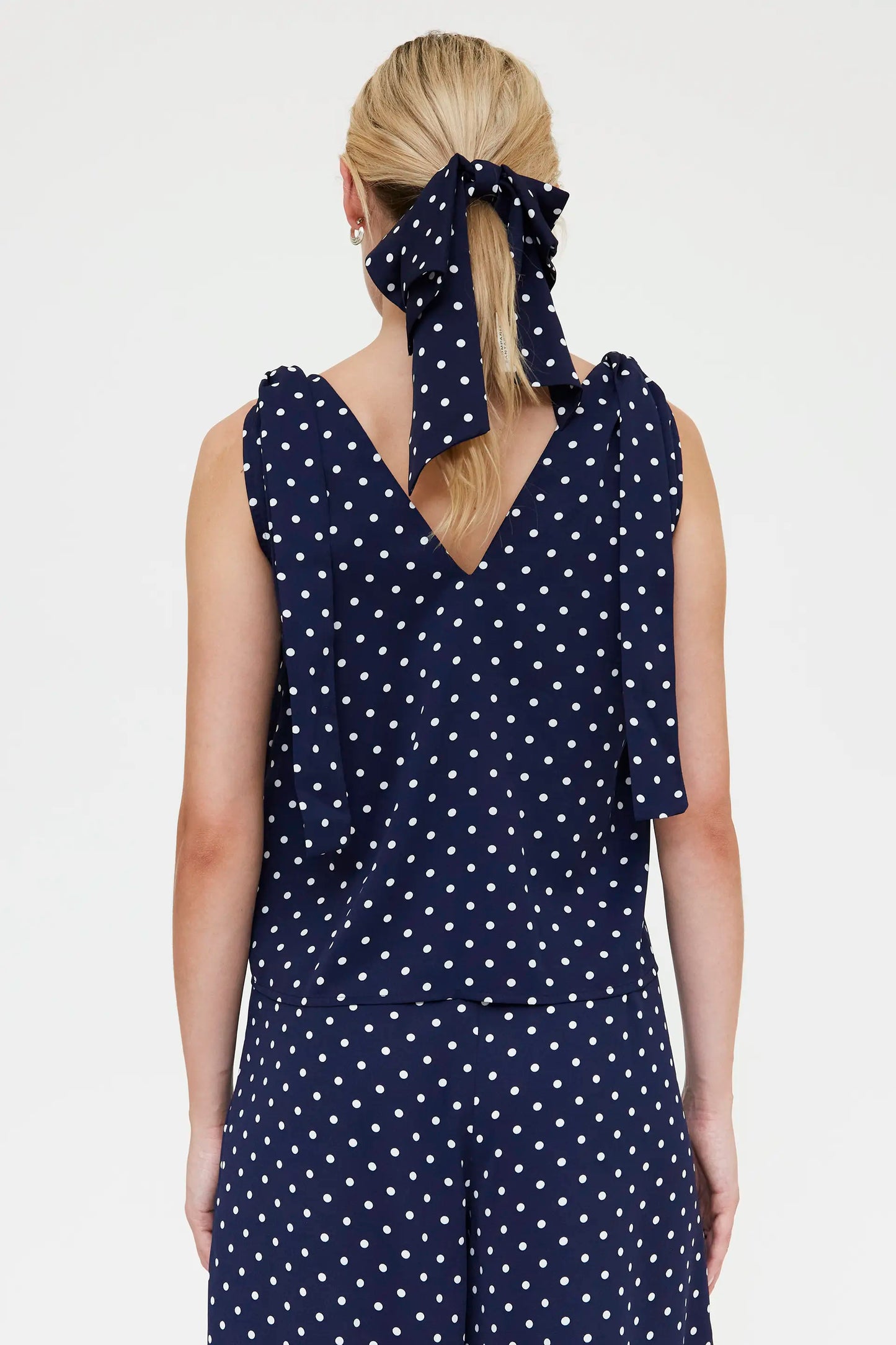 Top con stampa a mini pois blu navy