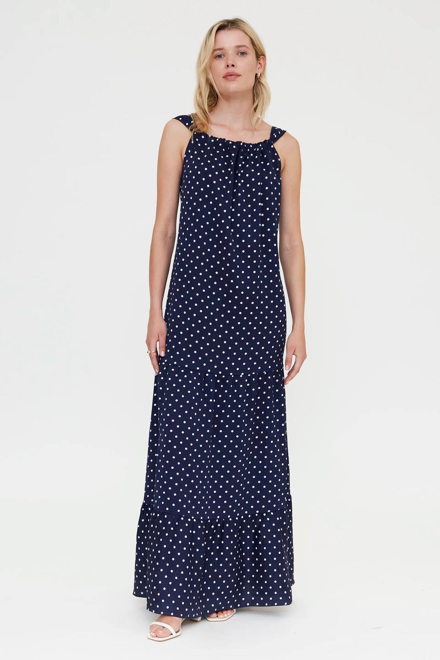 Abito lungo con stampa a mini pois blu navy