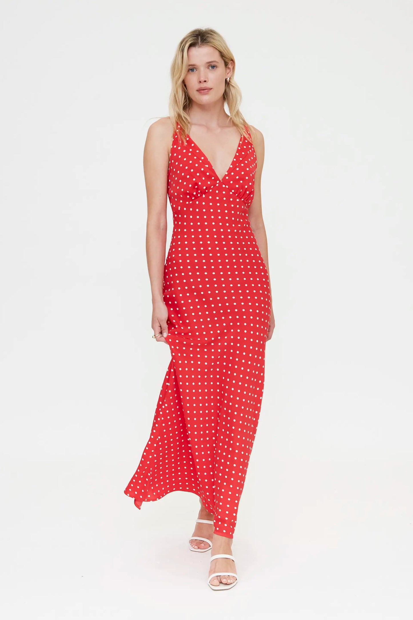 Abito lungo con stampa a mini pois rossi