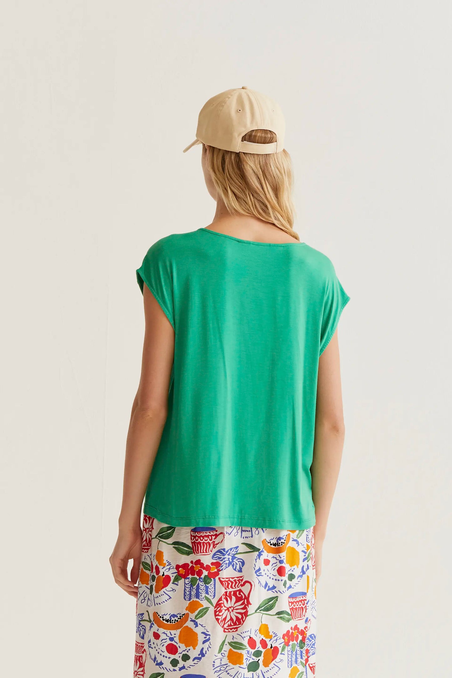 Camiseta verde manga sisa