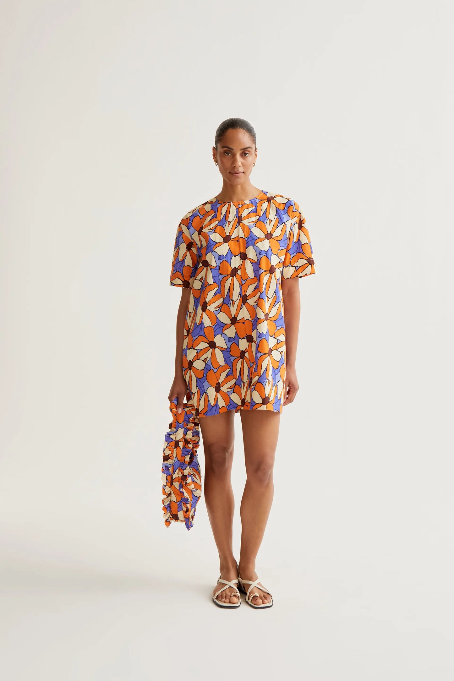 Short dress with marigold print