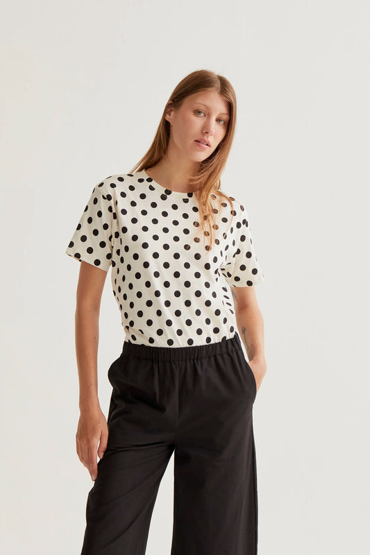 Camiseta con estamado Black Dots