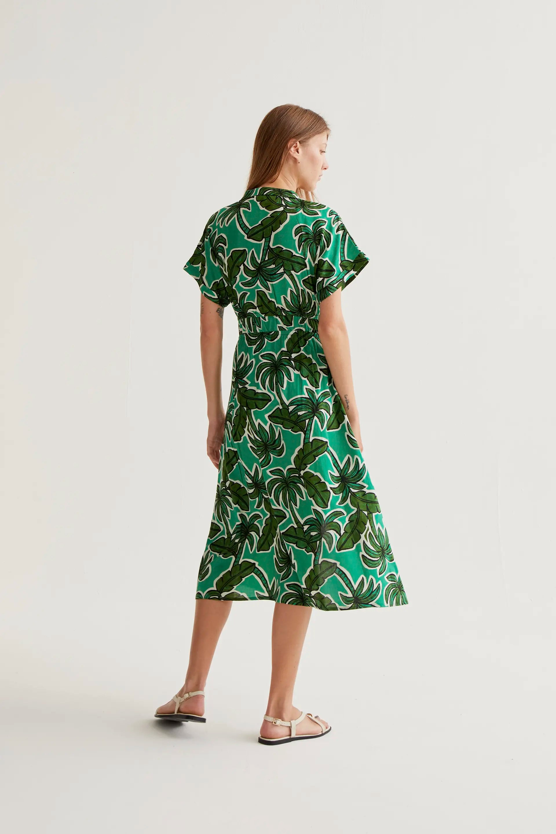 Palm Tree Print Midi Dress - Fantastic Company Compaa Fantstica Palm Tree Print Midi Dress - Fantastic Company Compaa Fantstica