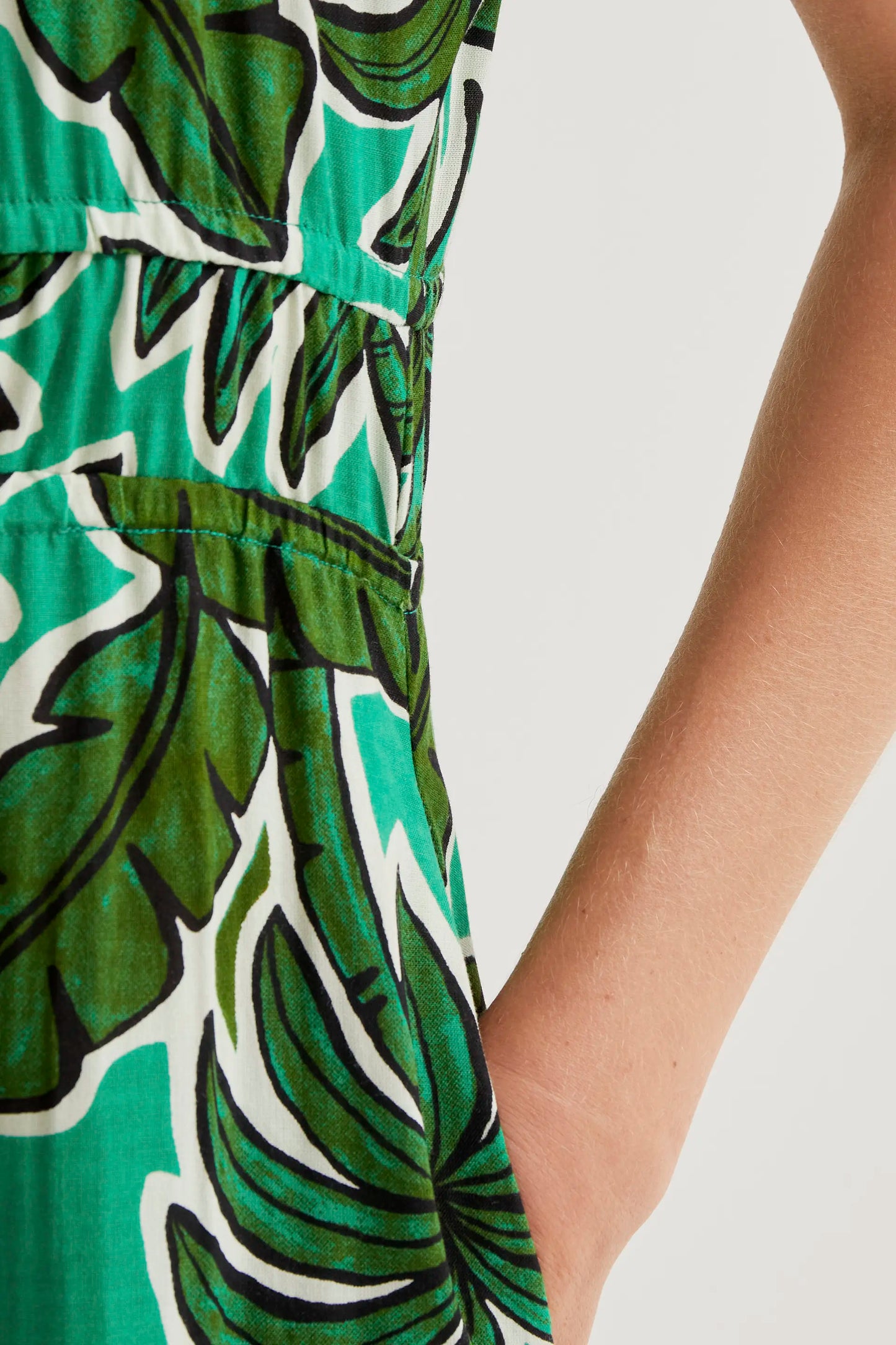 Vestido midi con estampado Palm Tree