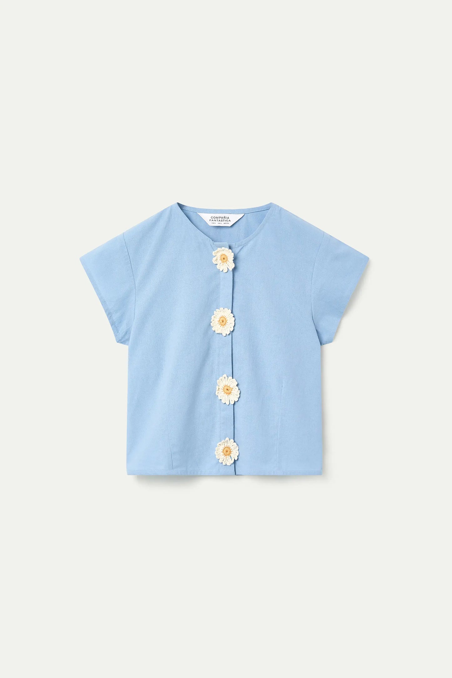 Shirt with daisy details