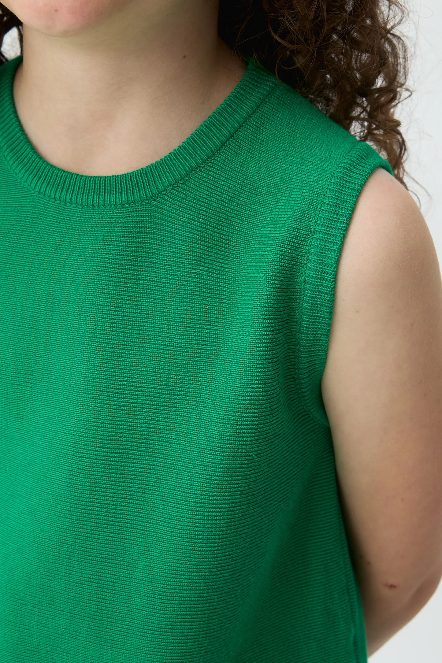 Top de niña punto verde