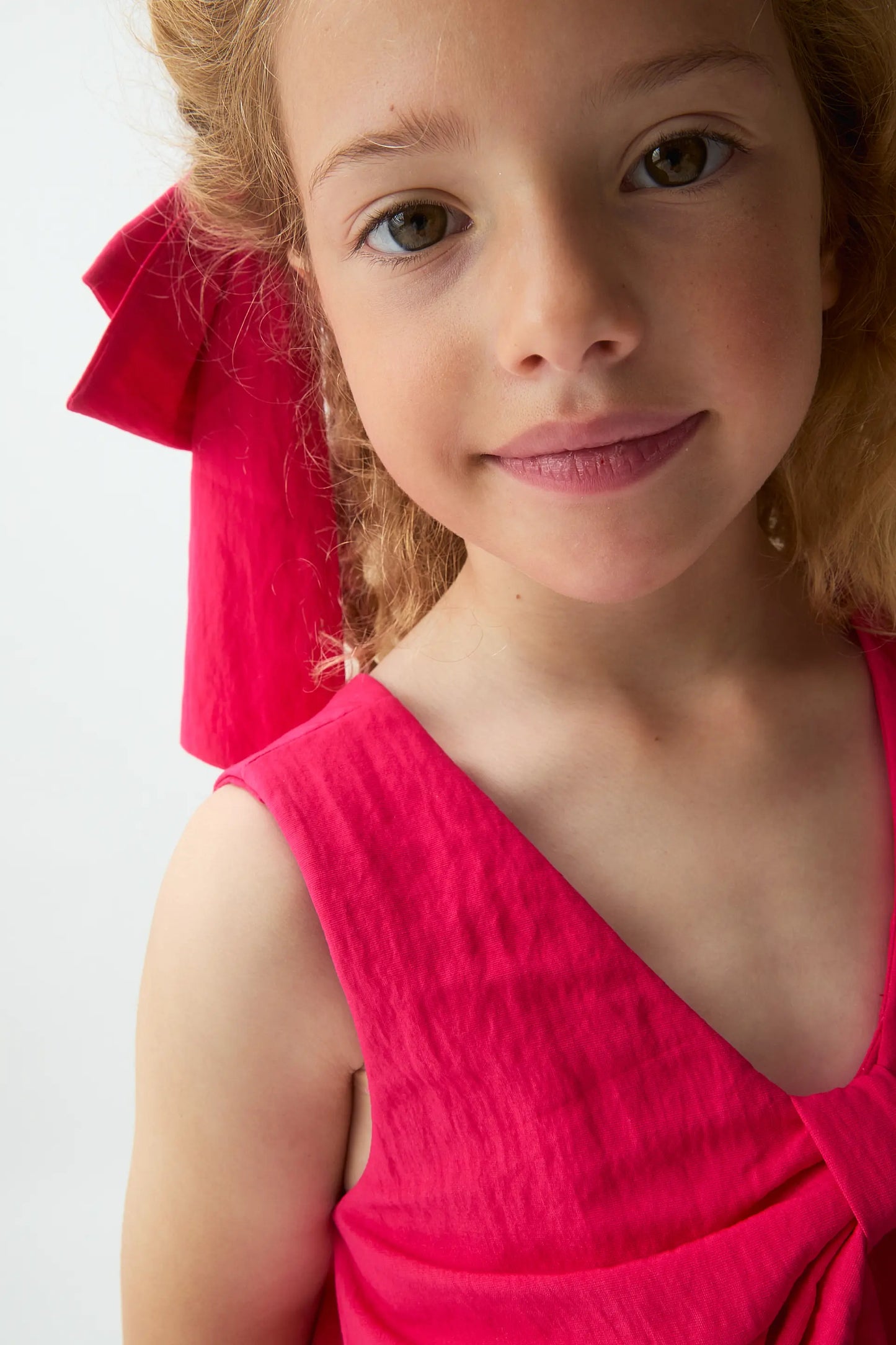 Vestido corto de niña rojo