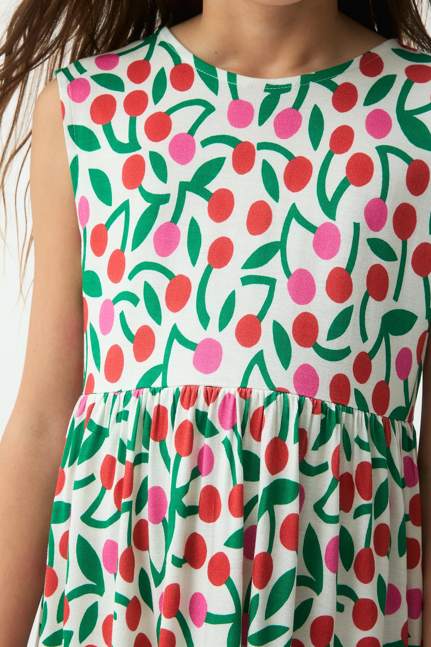 Short dress for girls with burgundy print