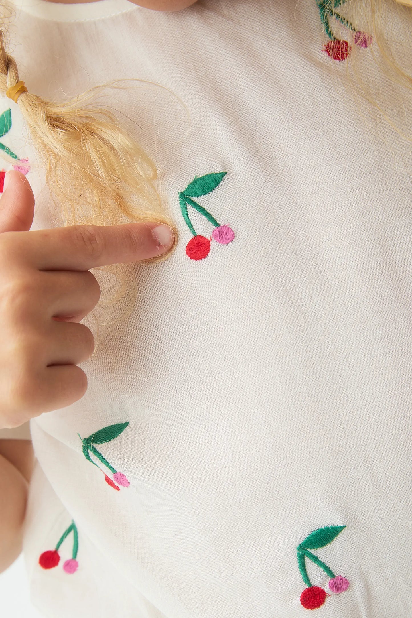 Girls' 100% cotton top with Cherries print