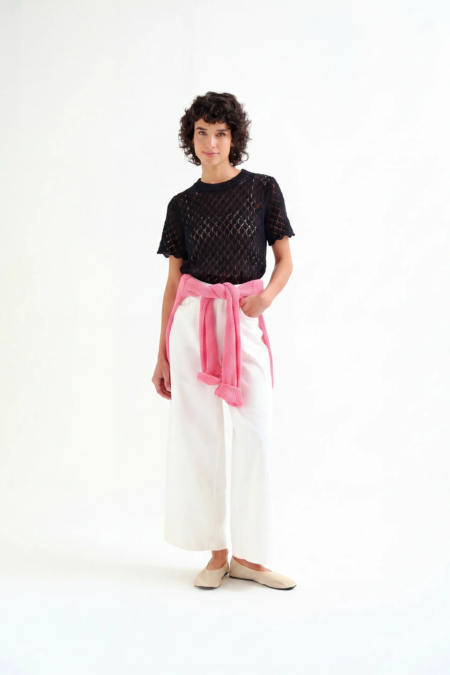 Top traforato nero con rombi