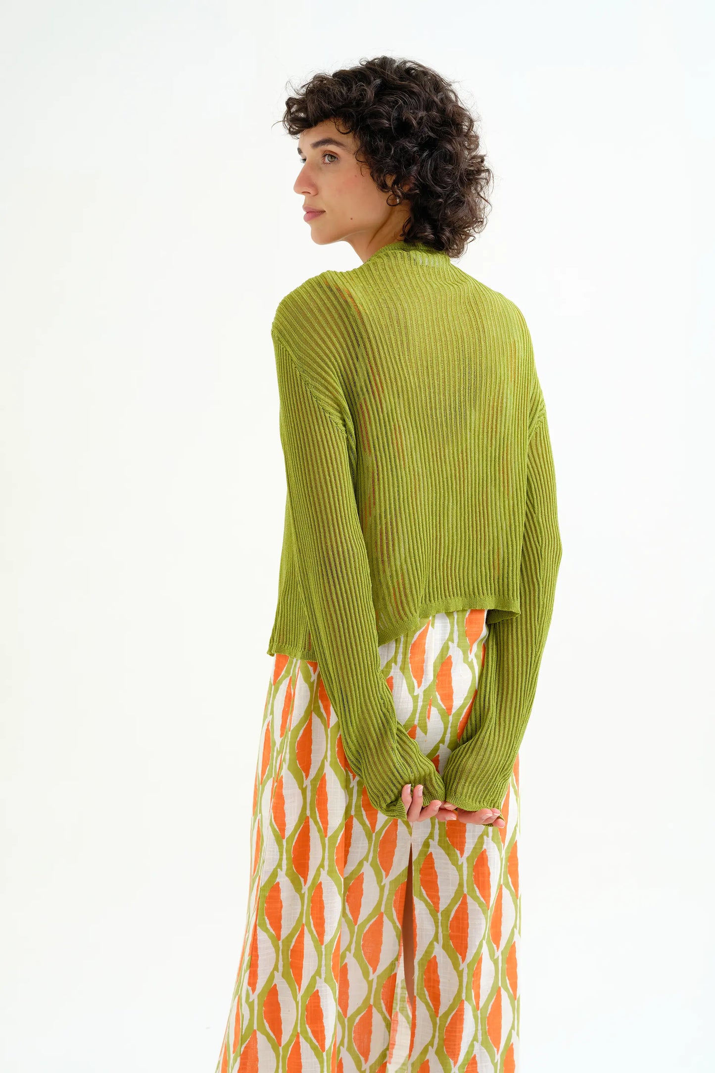 Cardigan verde in maglia a maniche lunghe