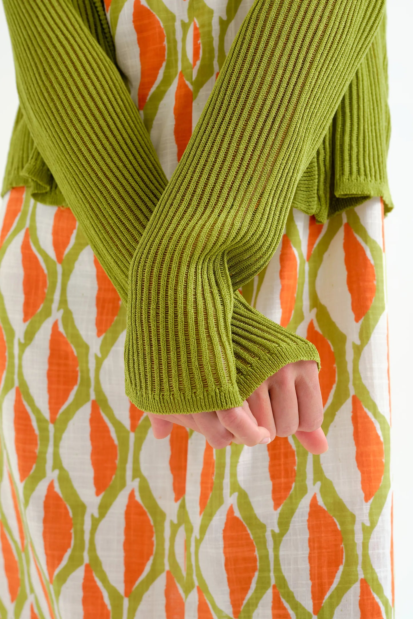 Cardigan verde in maglia a maniche lunghe
