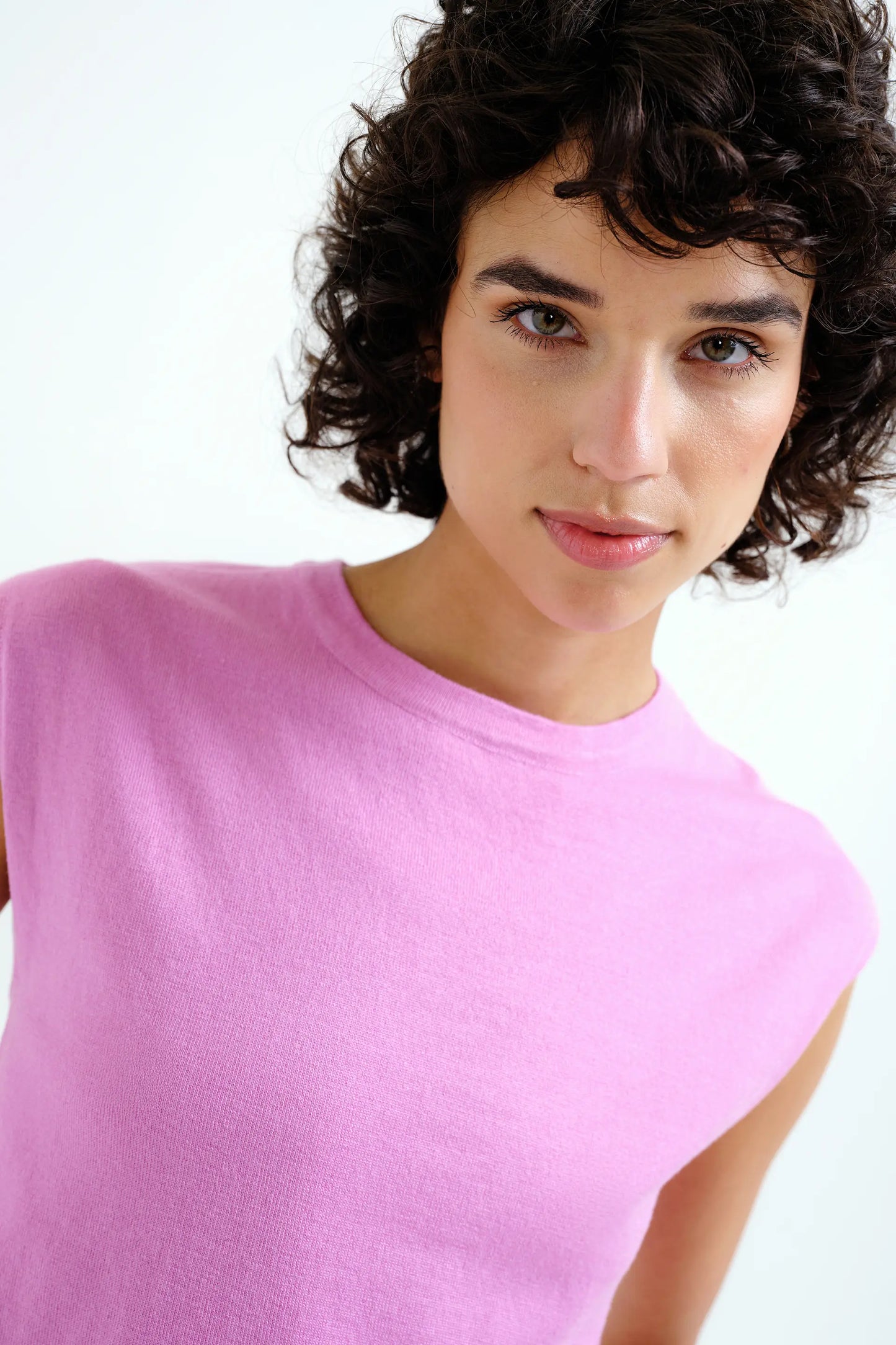 Top in maglia rosa tenue