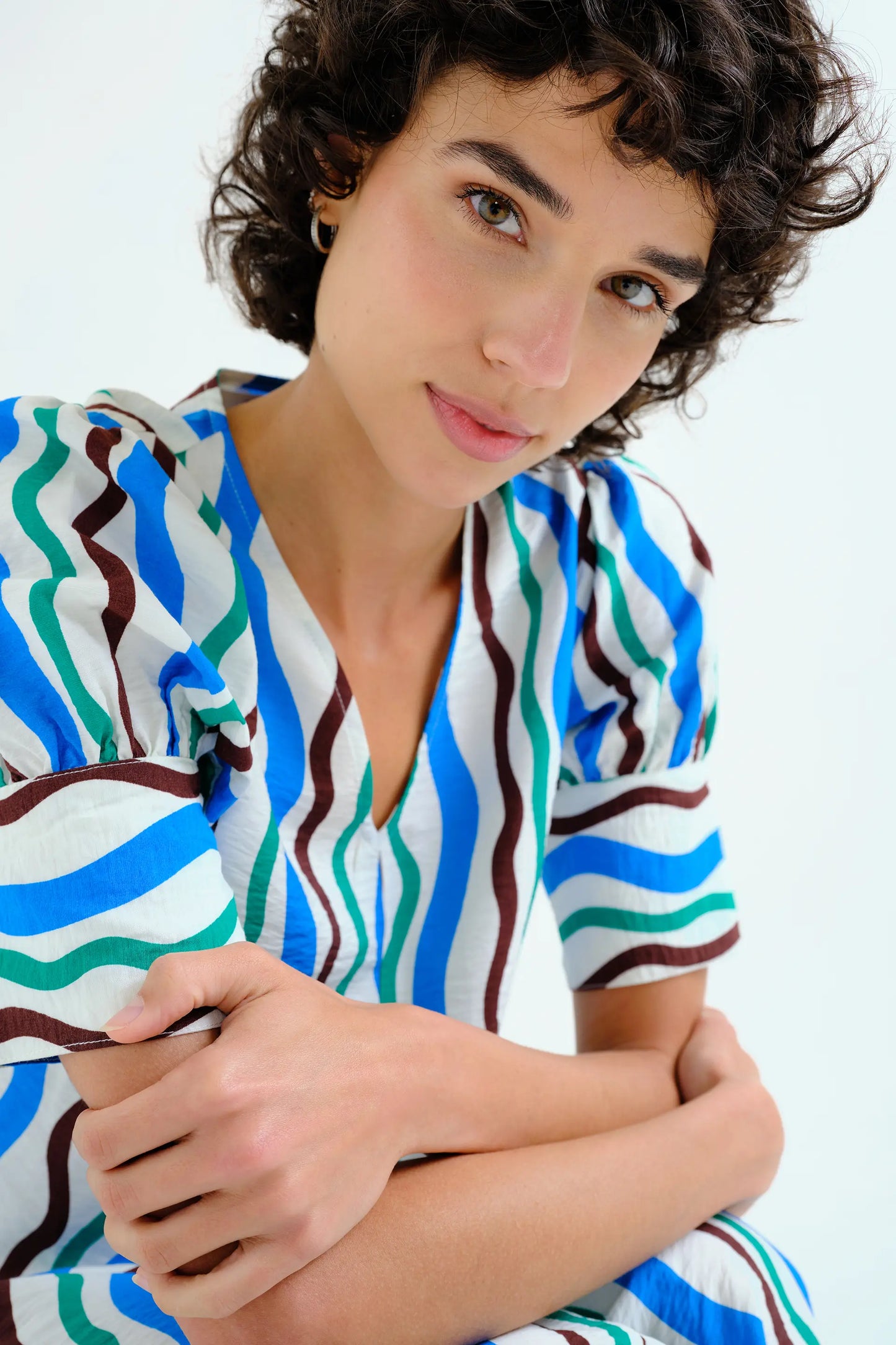 Abito midi con stampa mare e montagna