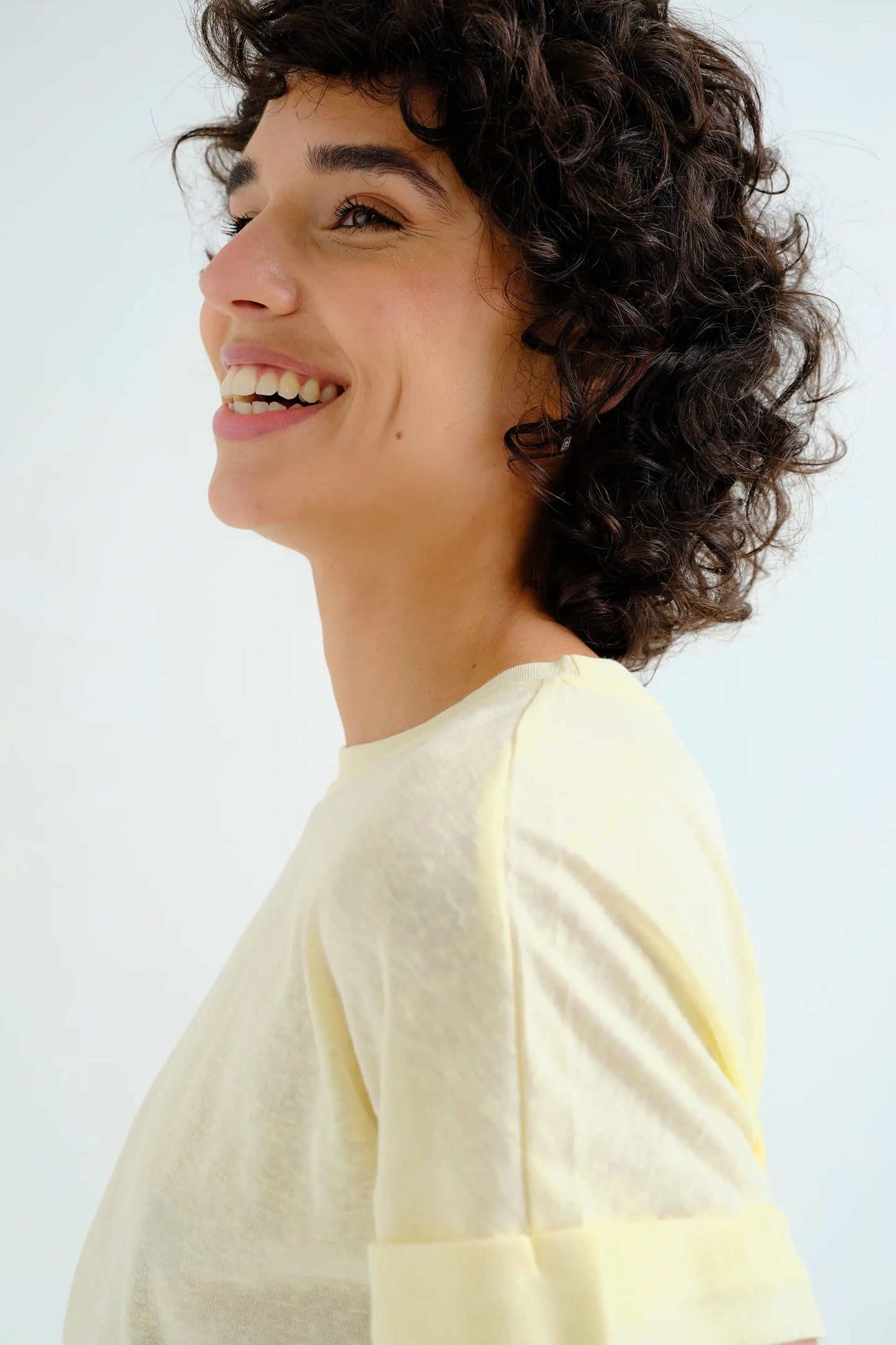 Camiseta básica amarillo