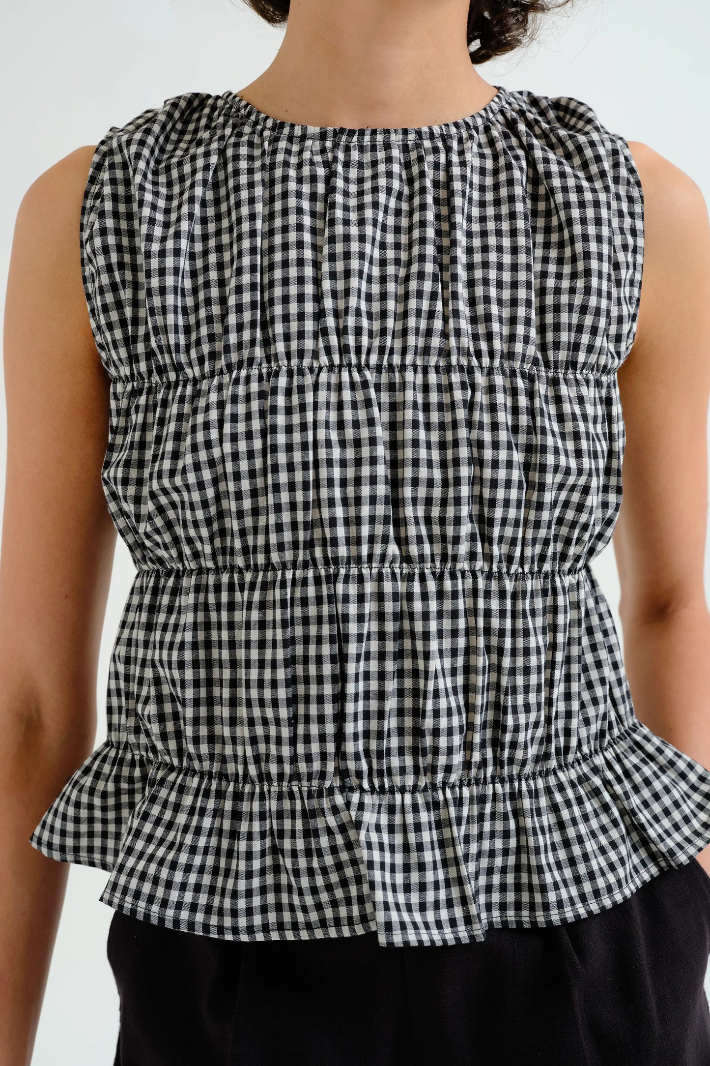 Top cuadros vichy negro