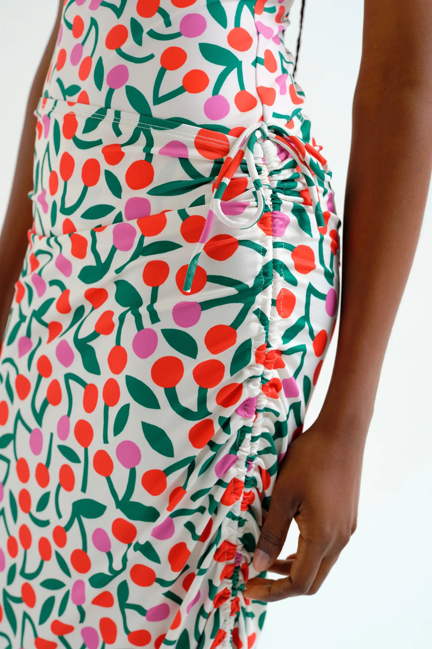 Midi skirt with burgundy print, pareo style
