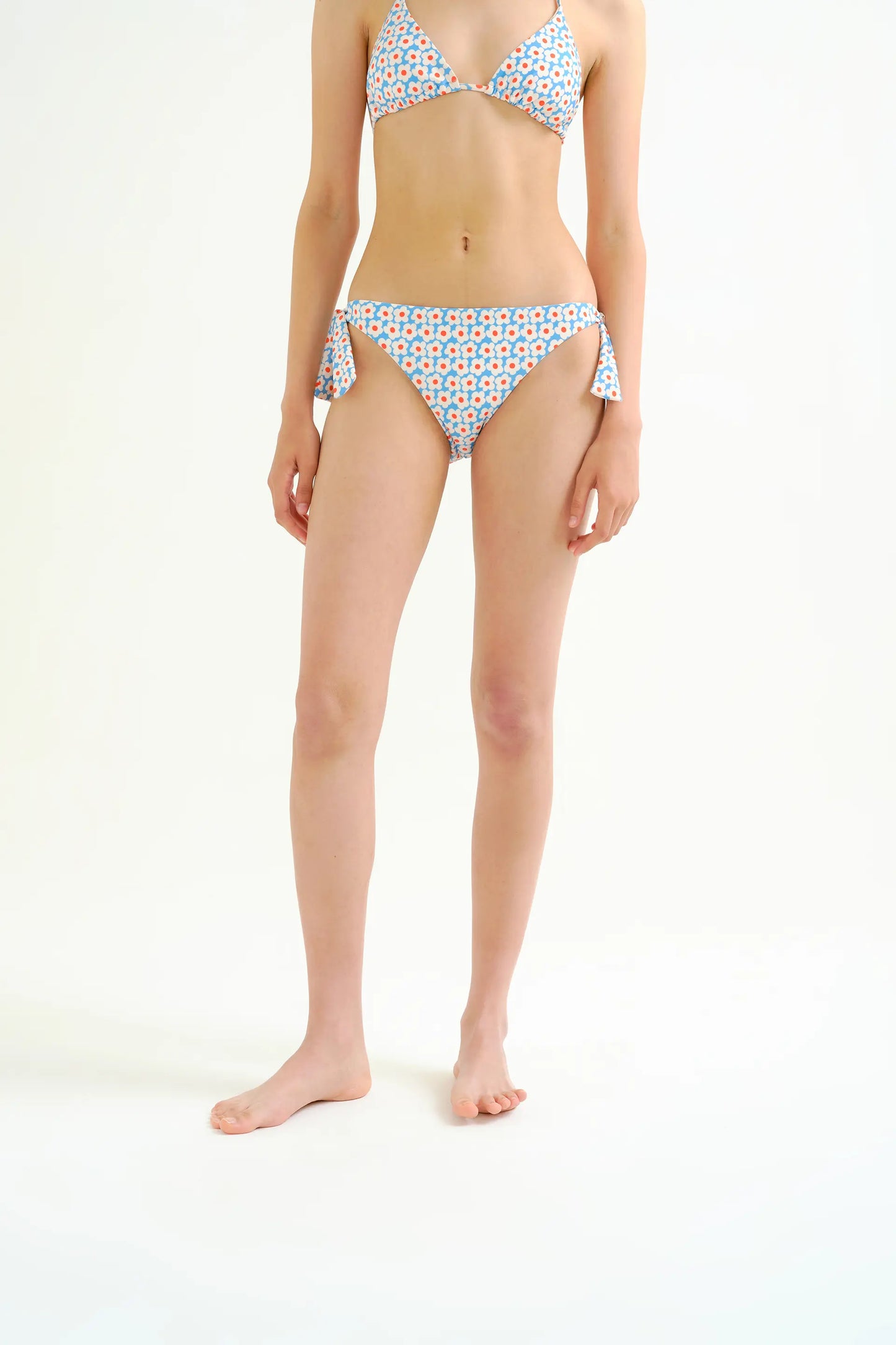 Slip bikini con stampa popcorn e lacci