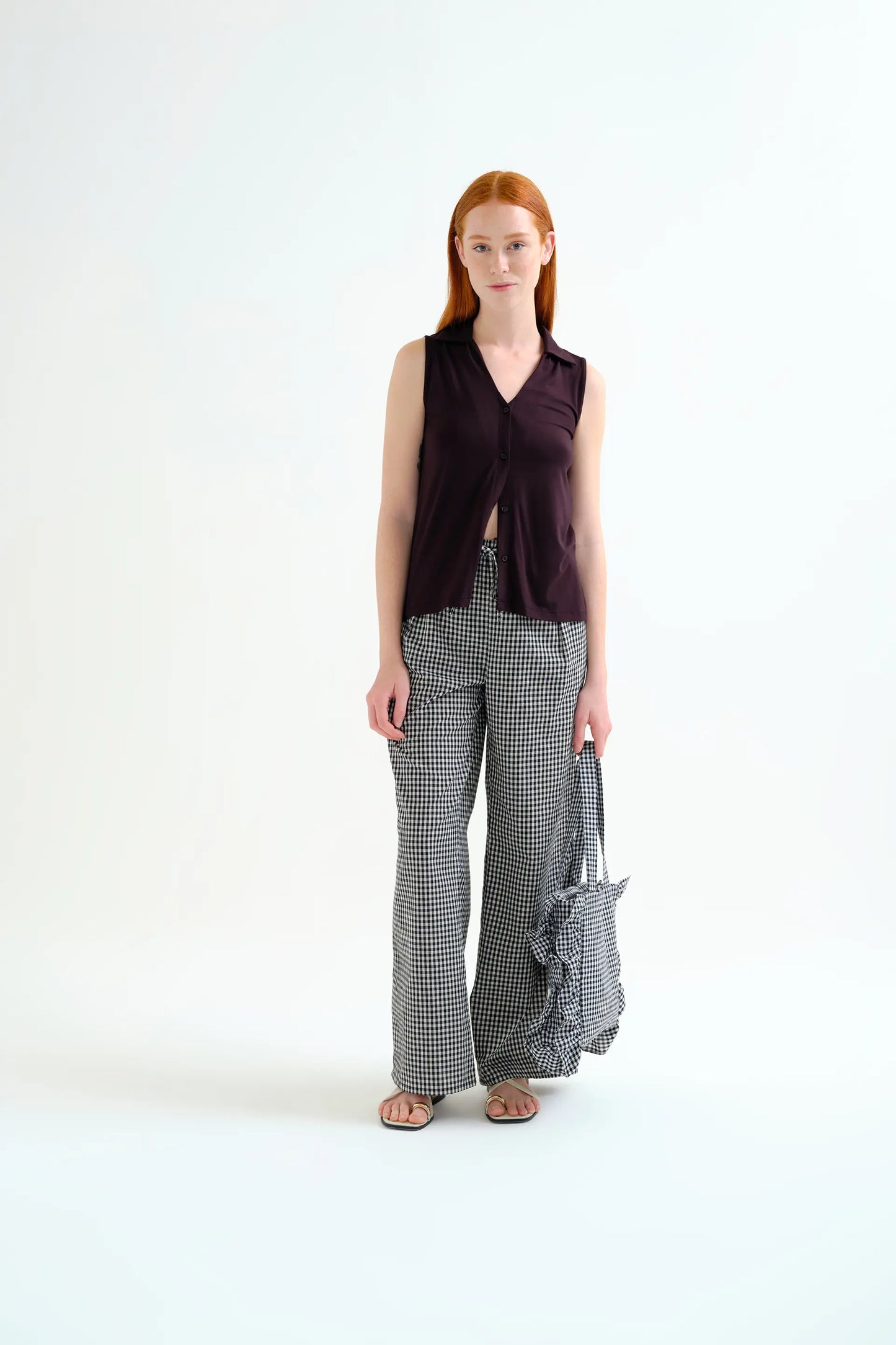 camicia nera di base