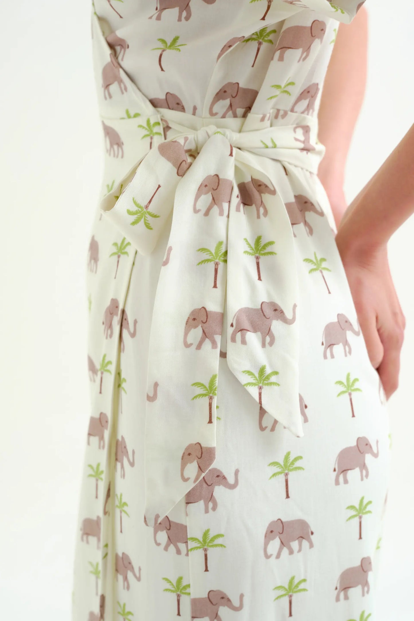 Abito midi con stampa elefante