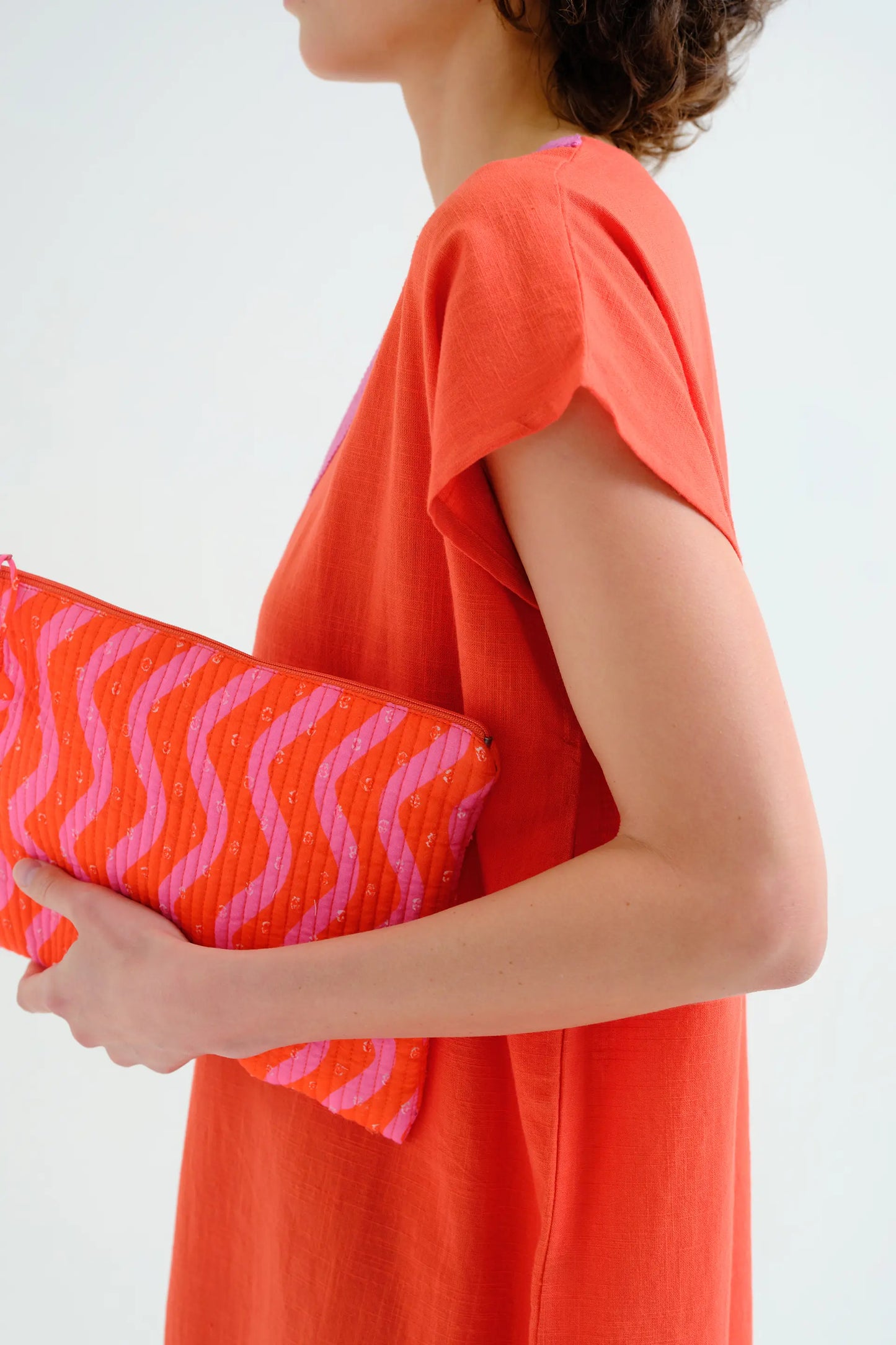 Bag with Wave Red &amp; Pink print