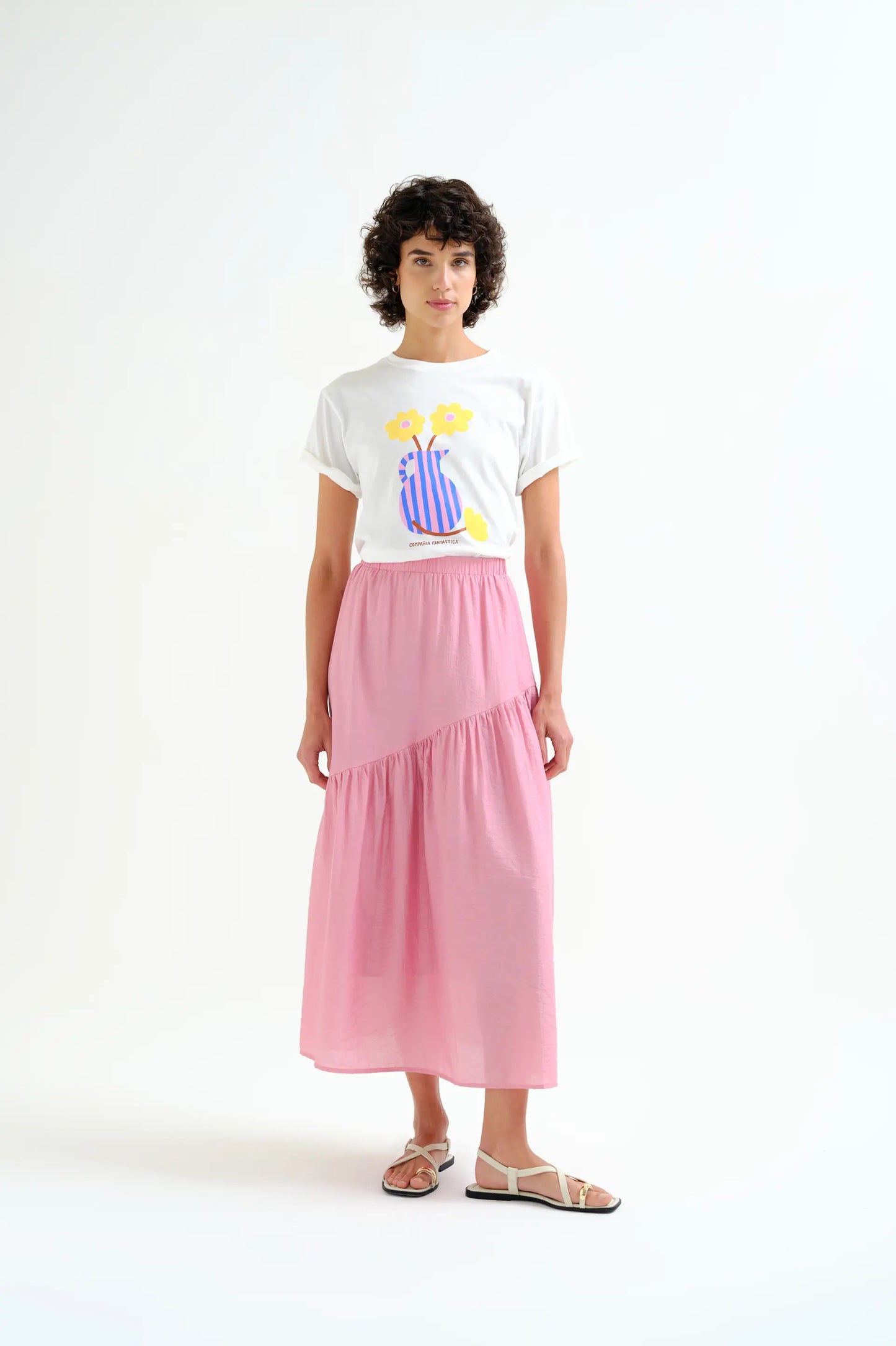 Camiseta con estampado jarrón "Compañía Fantástica"