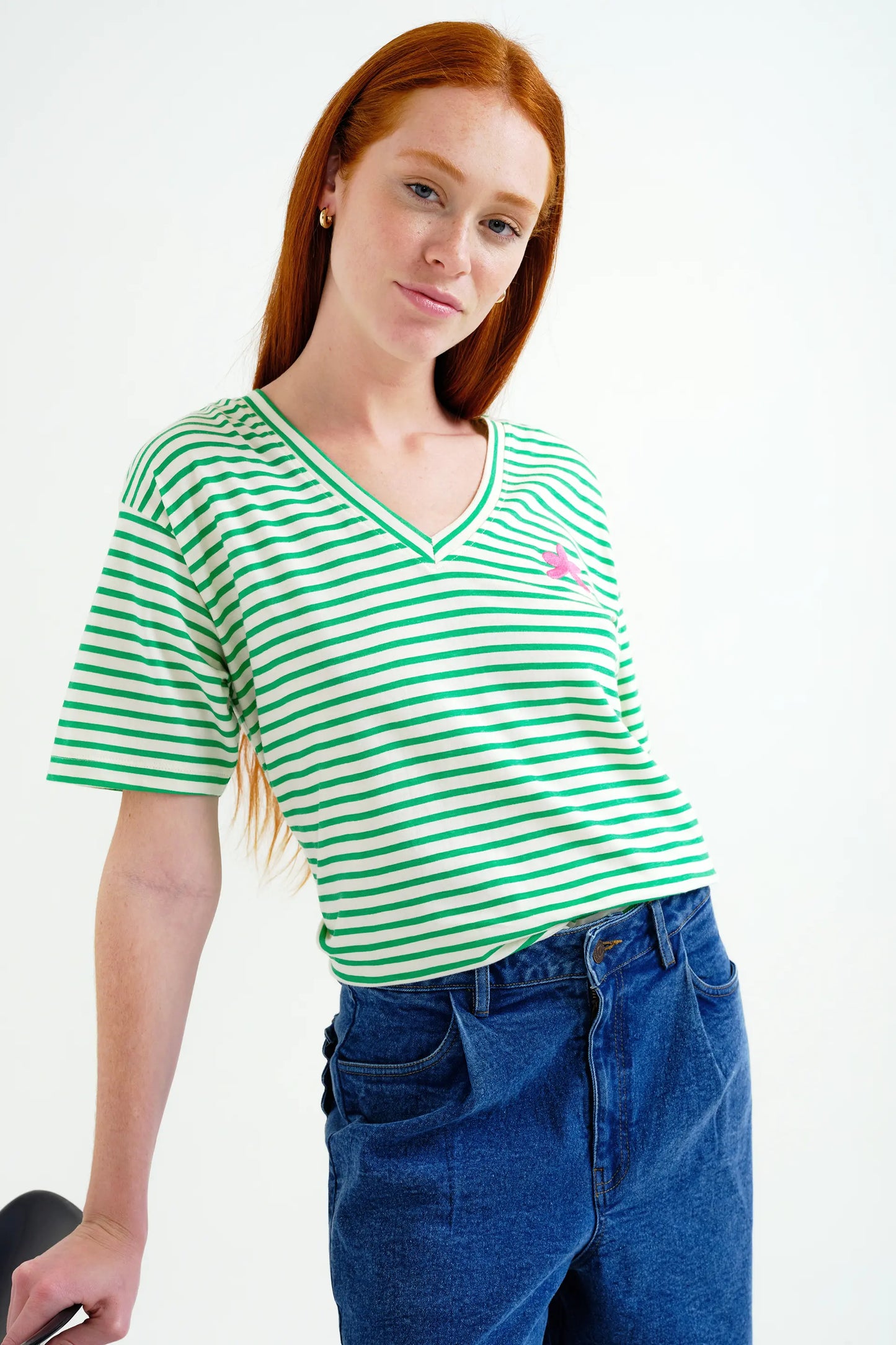 T-shirt with white and green striped print