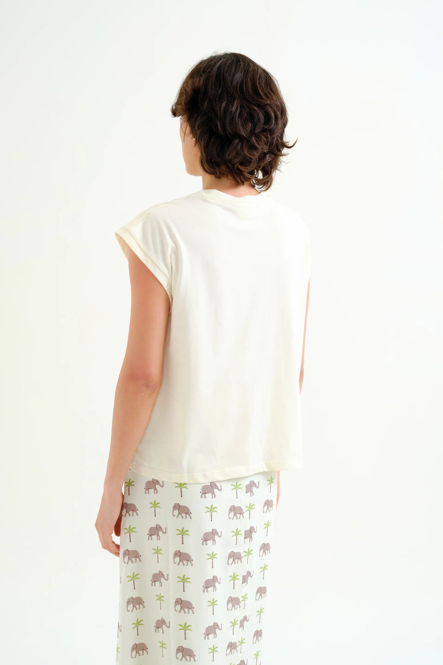 Camiseta con estampado Elefante y Palmera