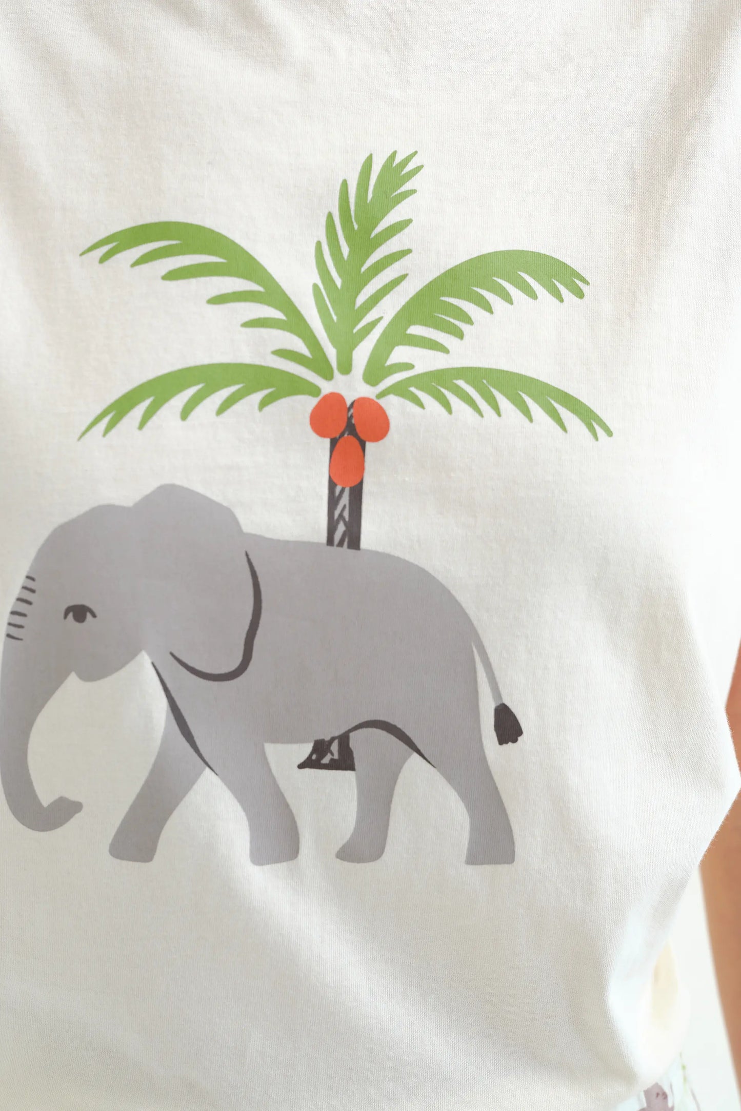 Camiseta con estampado Elefante y Palmera