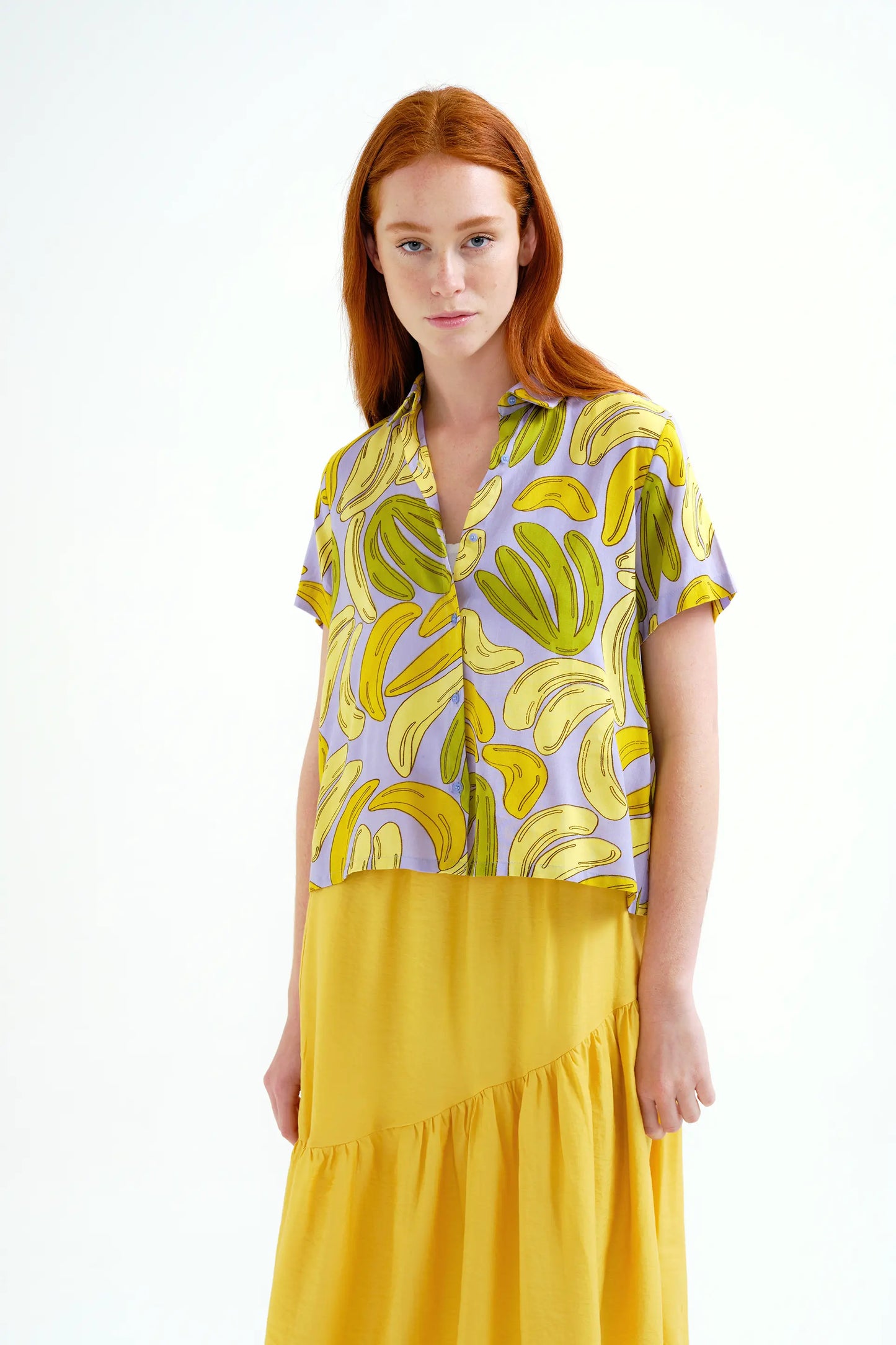 Shirt with banana print