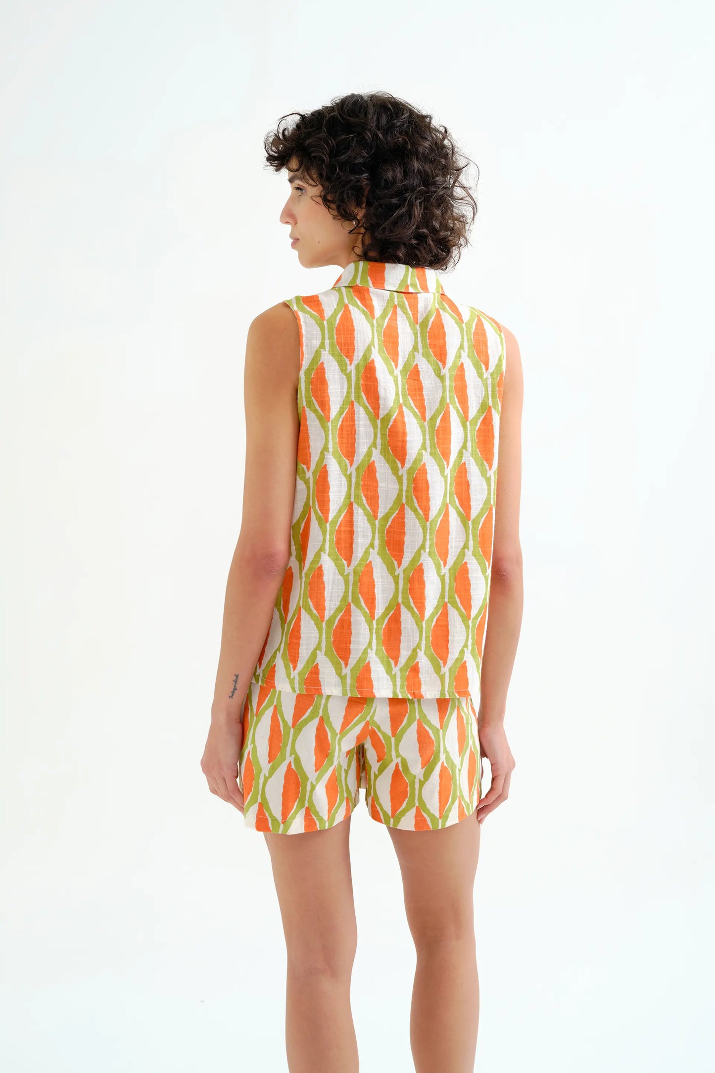 Camisa con estampado Aloe