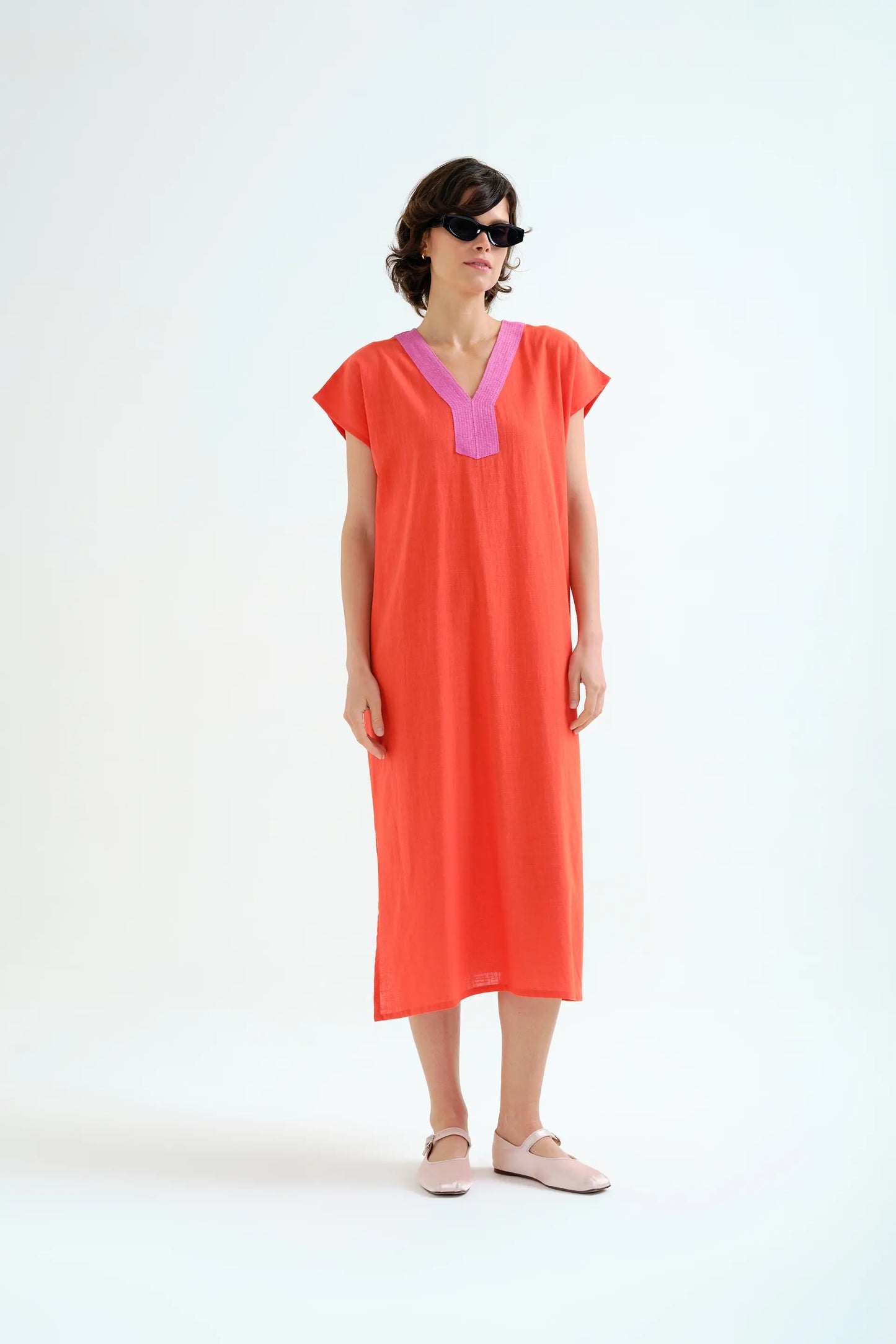 Long orange kaftan with pink neckline