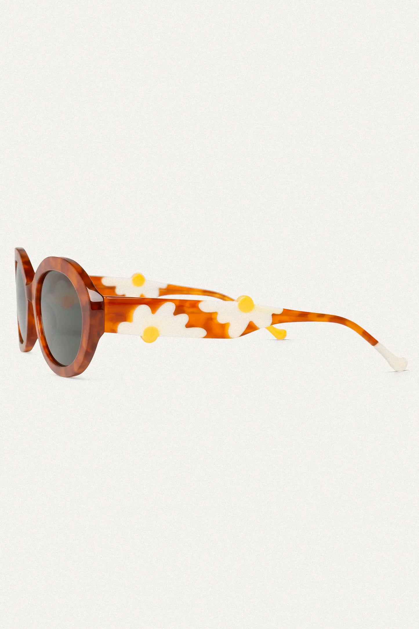 Gafas de sol marrones con estampado de margaritas