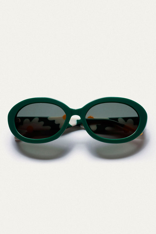 Gafas de sol verdes con estampado de margaritas