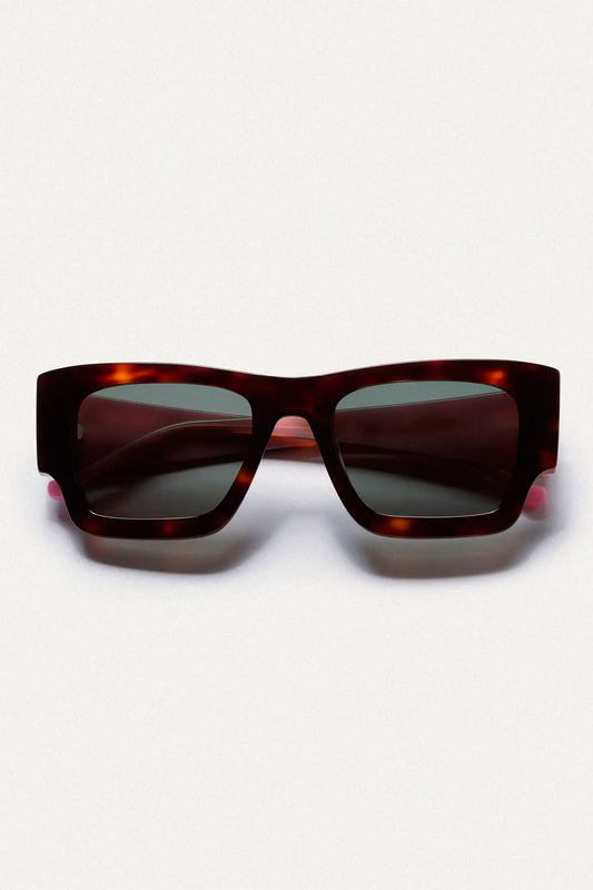 Gafas carey con punta patillas rosa claro