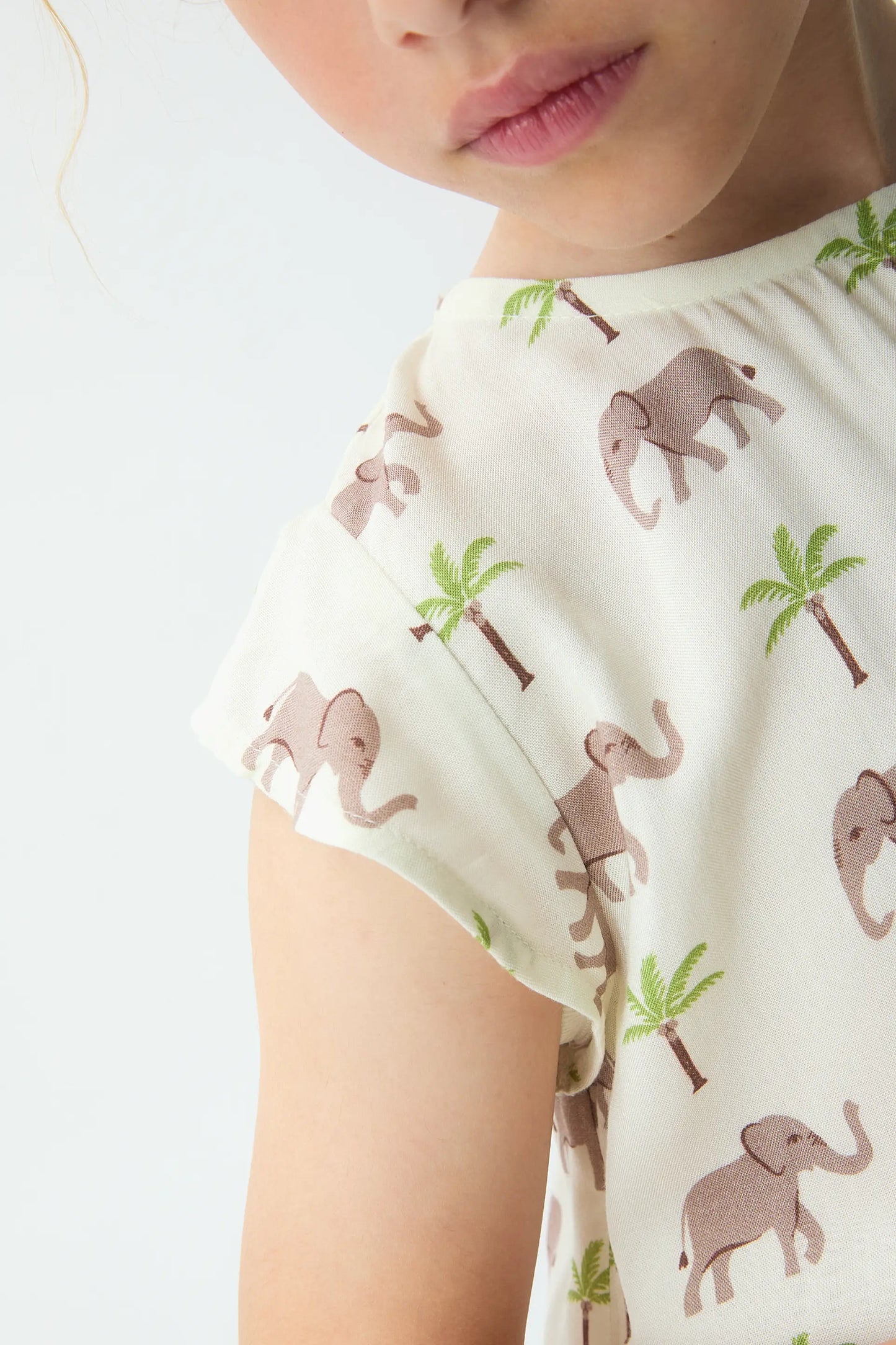 Top da bambina con stampa elefante