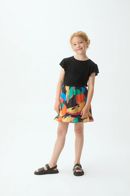 Black short-sleeved t-shirt for girls