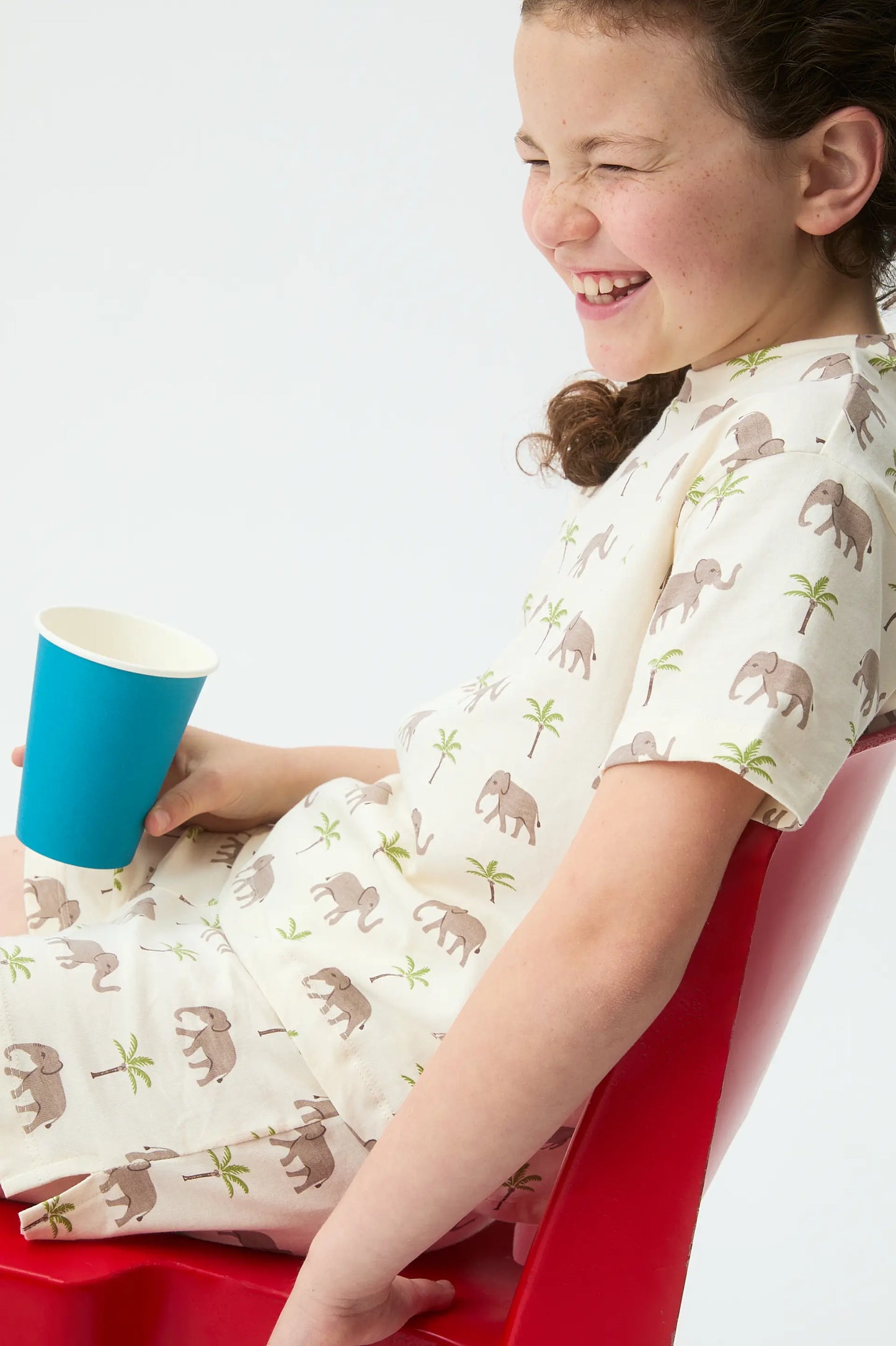 Girls' 100% cotton shorts with elephant print